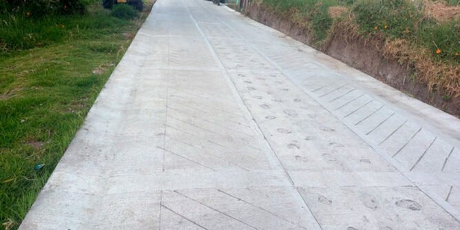 Placa huella en Mocondino, Pasto