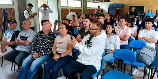 Socialización proyecto páneles solares en El Ingenio, Sandoná