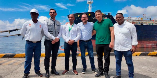 103 mil barriles de combustible llegan a Tumaco