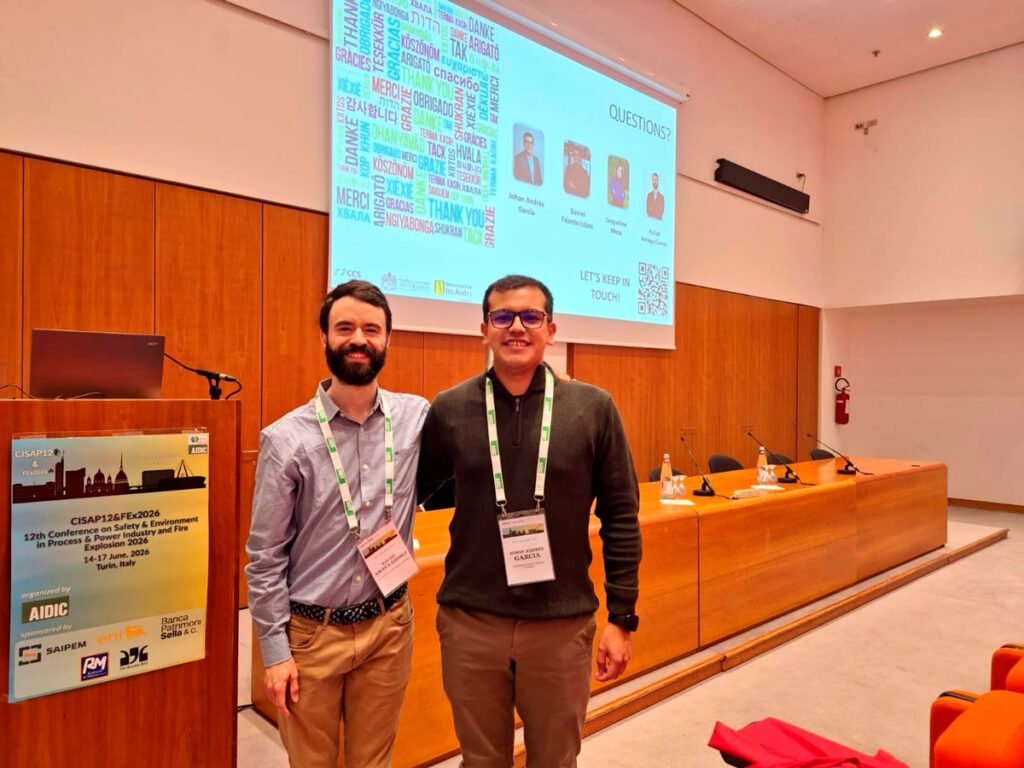 Andrés García con el profesor Rafael Amaya