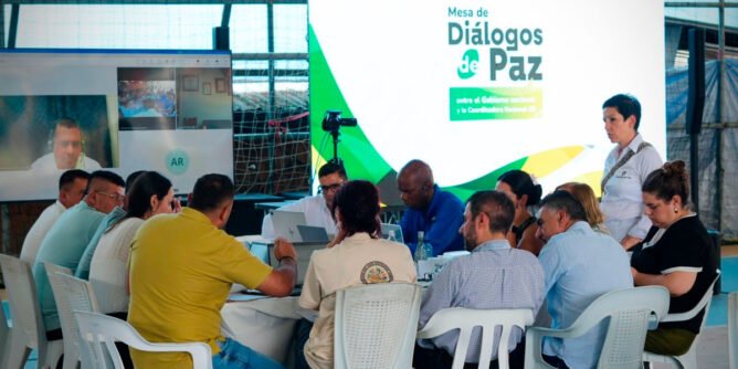 Diálogos de paz en Tumaco