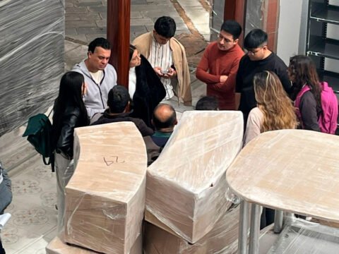 Dotación de bibliotecas públicas