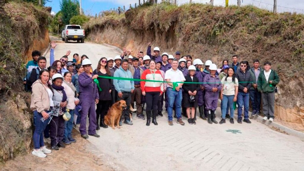 Placa huella en Huilquipamba