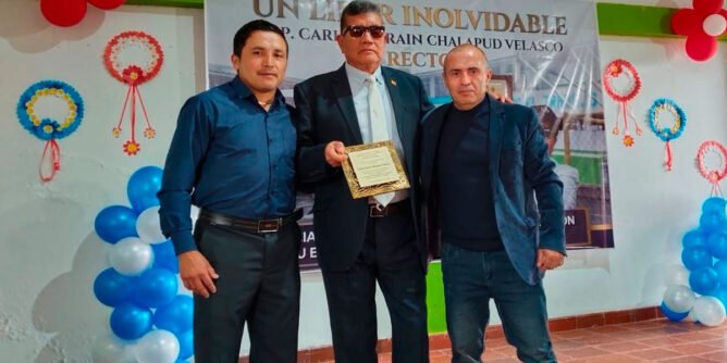 Reconocimiento al rector Carlos Chalapud Velasco