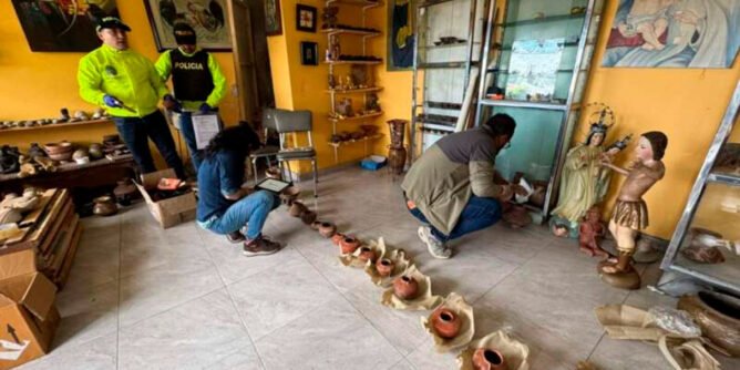 Recuperan piezas arqueológicas