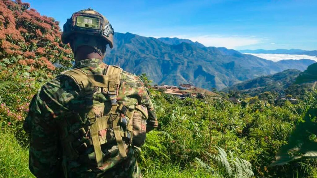 Soldado en las montañas de Los Andes, Nariño