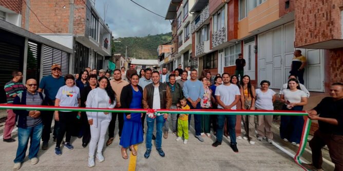 Entrega pavimento calle 8 entre 6 y 7