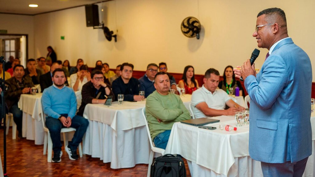 Gobernador con alcaldes