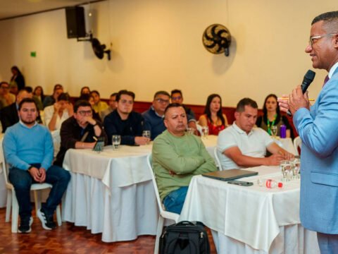Gobernador con alcaldes