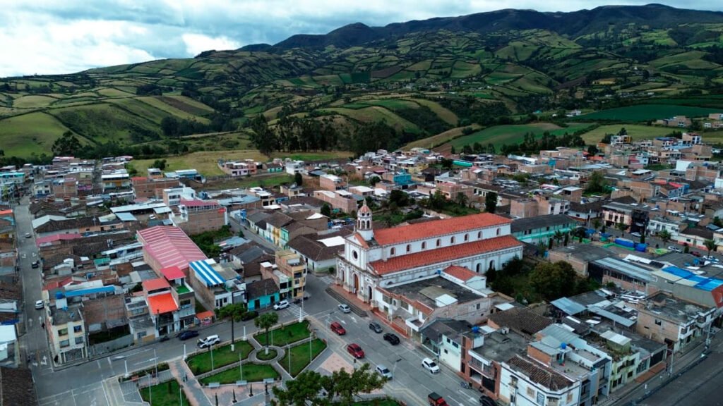 Panorámica de Yacuanquer