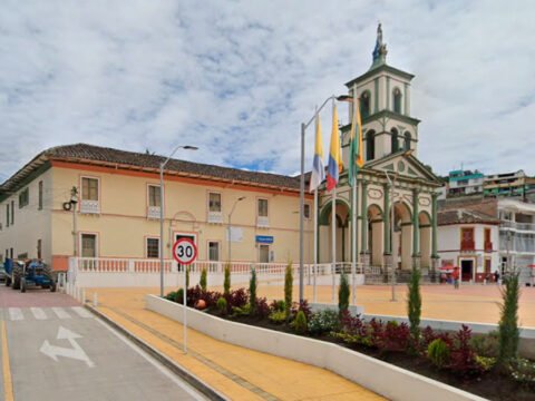 Parque principal de Funes