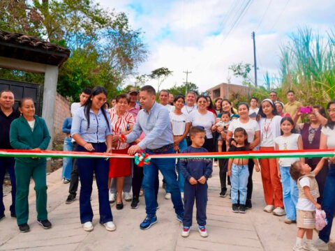 Alcaldía de Sandoná entregó 150 metros de placa huella en la vereda El Volcancillo Placa huella en El Volcancillo