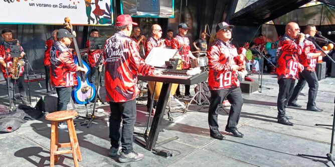 Afro Onda Orquesta