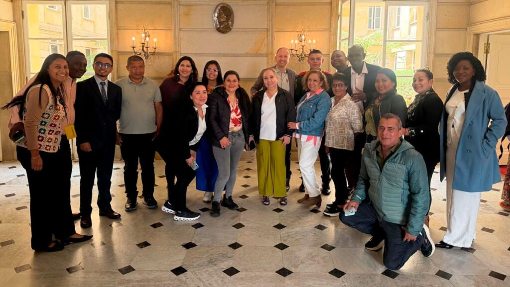 Claudia Rojas en el Ministerio de Hacienda