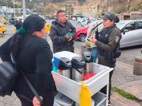 Comerciantes en Rumichaca