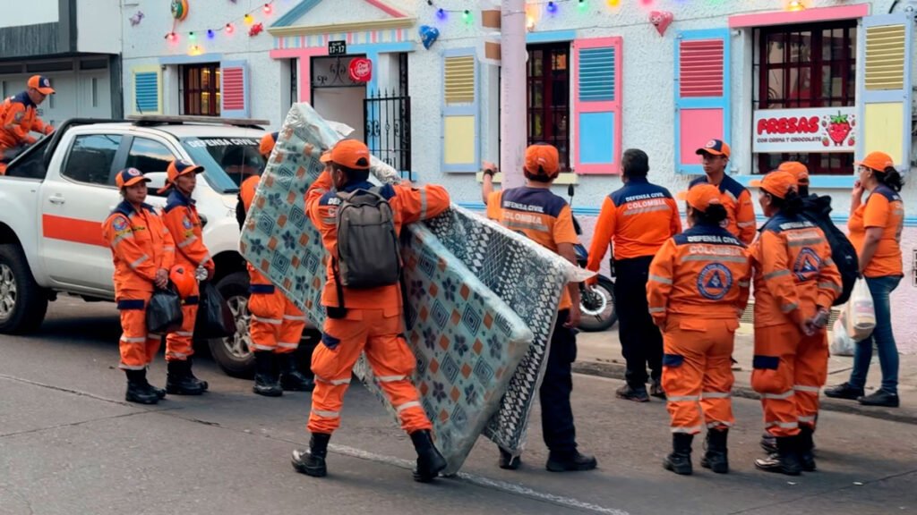 Defensa Civil Nariño viaja al Valle del Cauca