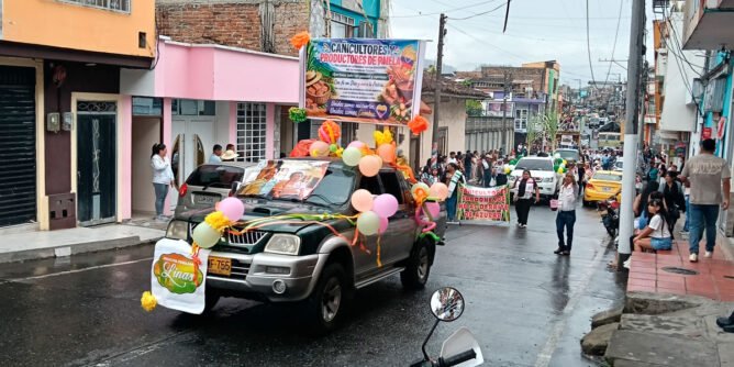 Desfile panelero en Sandoná