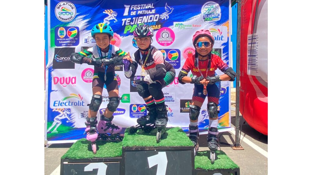 Patinadoras de Full Skate en Samaniego
