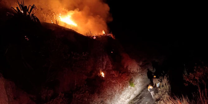 Incendio forestal en la vereda Tasmag, Cumbal