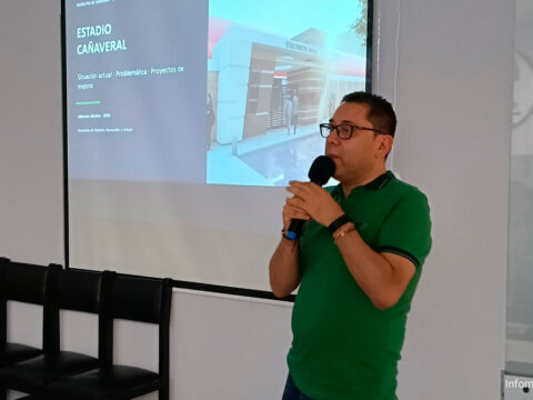 Alcalde de Sandoná entrega informe sobre el estadio Cañaveral