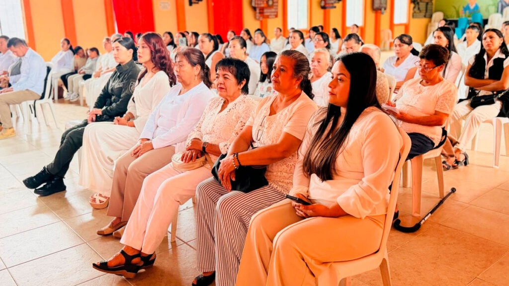 Mujeres se graduaron en la Escuela de Derechos de Consacá