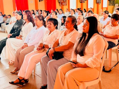 Mujeres se graduaron en la Escuela de Derechos de Consacá