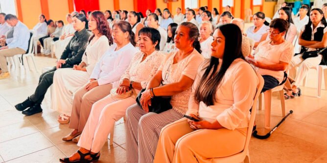 Mujeres se graduaron en la Escuela de Derechos de Consacá