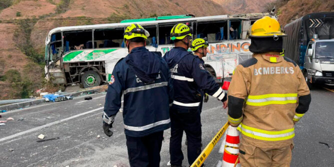 Accidente bus en El Placer, Tangua