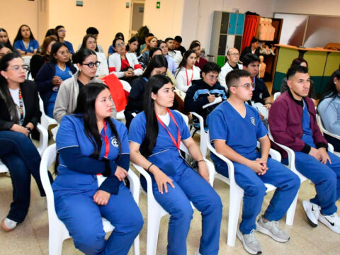 Asistentes al simposio sobre ataque cerebro vascular