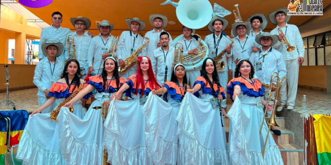Banda fiestera de Pasto A son de qué