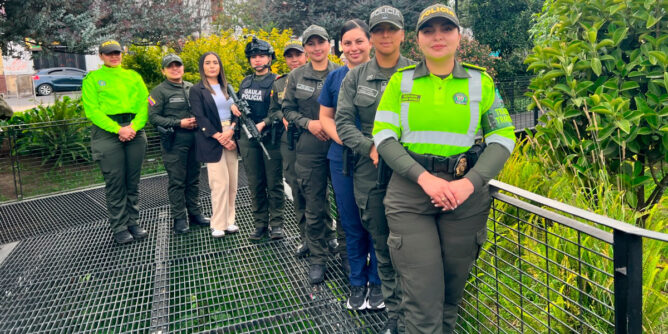 Celebración del día de la mujer policía