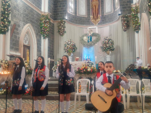 Concierto del grupo Amadeus de Pasto en la basílica Nuestra Señora del Rosario de Sandoná