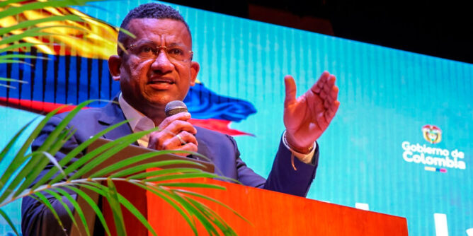 Gobernador Luis Alfonso Escobar