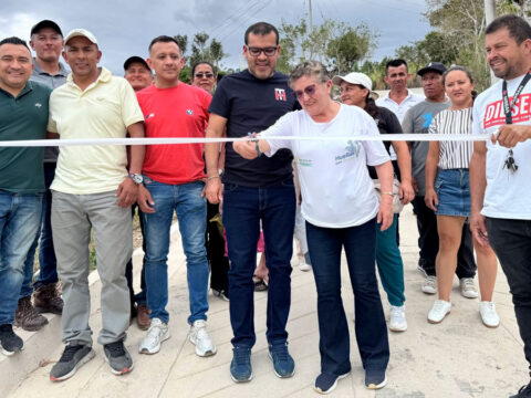 Inauguración placa huella en Llano Grande Alto, Linares