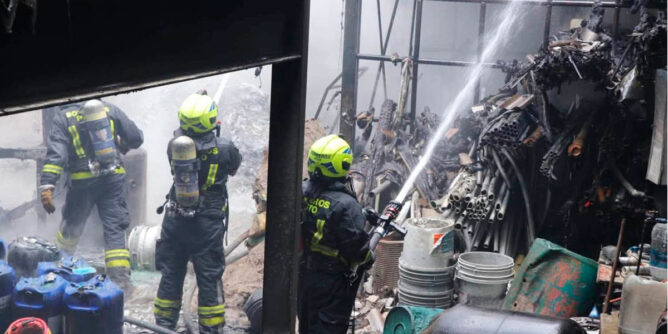 Incendio estructural de Tecnopiscinas Pasto