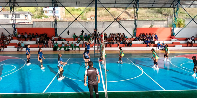 Voleibol entre Tumaco y Olaya Herrera