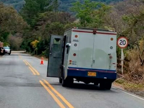 Vehículo transportador de valores